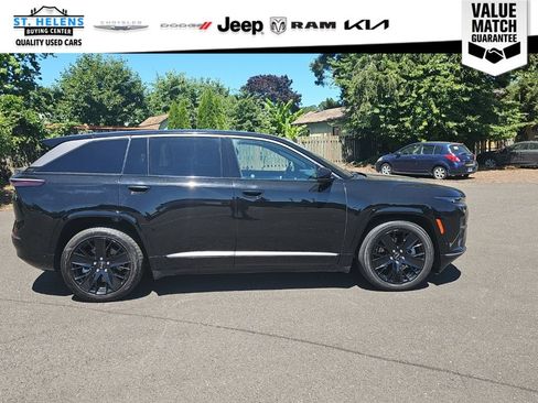 Used 2024 Jeep Wagoneer Launch Edition AWD/4WD image 4