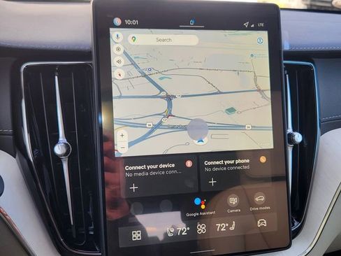 New 2026 Volvo XC60 B5 Ultra w/ Climate Package image 21