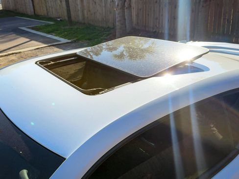 Used 2017 Chevrolet Camaro ZL1 RWD image 7
