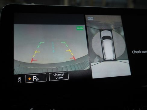 Used 2024 Nissan Armada SL w/ Cargo Package image 34