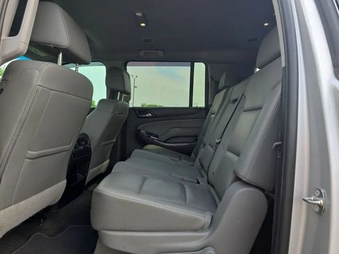 Used 2017 Chevrolet Suburban LT AWD/4WD image 40