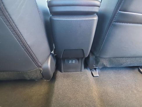 Used 2026 Toyota Prius XLE FWD image 22