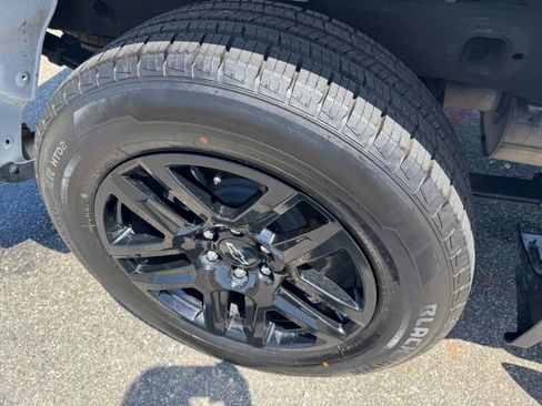 Used 2023 Chevrolet Silverado 1500 Custom w/ Rally Edition RWD image 36