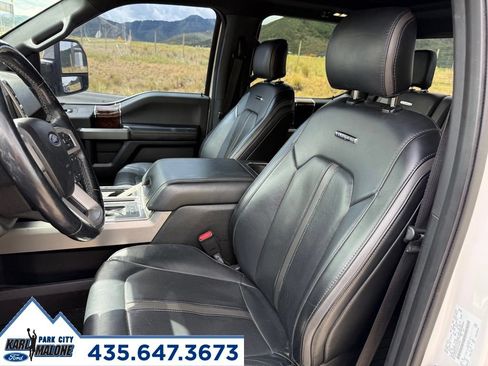 Used 2017 Ford F150 Platinum w/ Equipment Group 701A Luxury AWD/4WD image 17