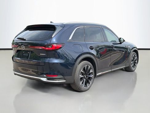 Used 2024 MAZDA CX-90 Plug-In Hybrid w/ Premium Pkg image 5