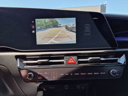 Used 2024 Kia Niro Wind FWD image 18
