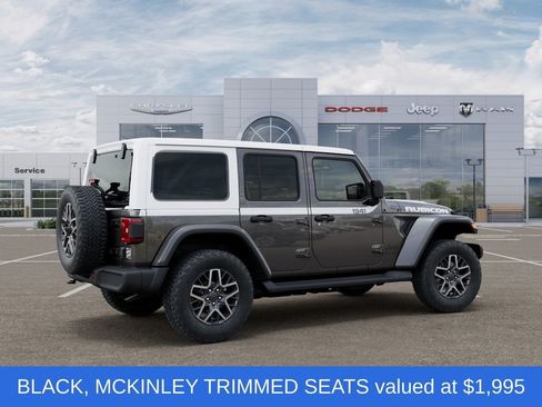 New 2026 Jeep Wrangler Unlimited Sahara w/ Whitecap Package AWD/4WD image 4