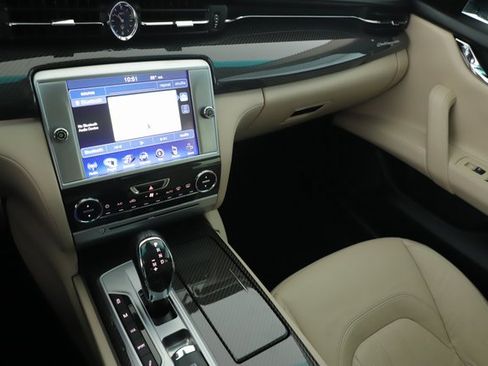 Used 2015 Maserati Quattroporte GTS image 27