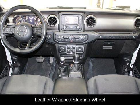 Used 2018 Jeep Wrangler Unlimited Sport S image 24