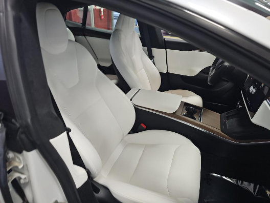 Used 2022 Tesla Model S AWD/4WD image 8