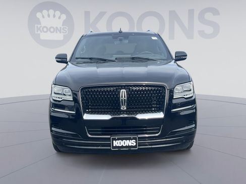 Used 2022 Lincoln Navigator L Reserve AWD/4WD image 4