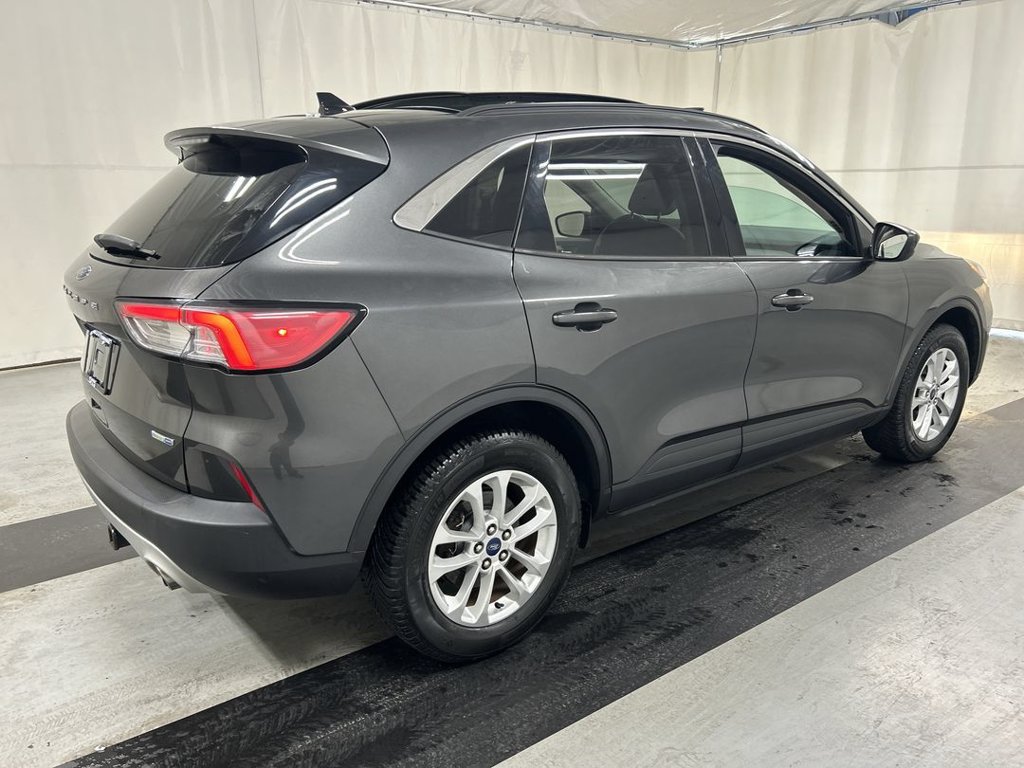 Used 2020 Ford Escape SE AWD/4WD image 2