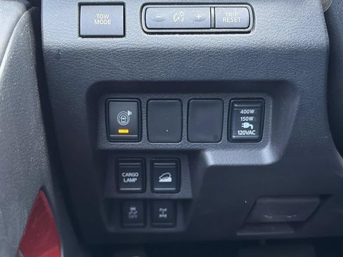 Used 2023 Nissan Frontier PRO-4X w/ Pro Convenience Package AWD/4WD image 23