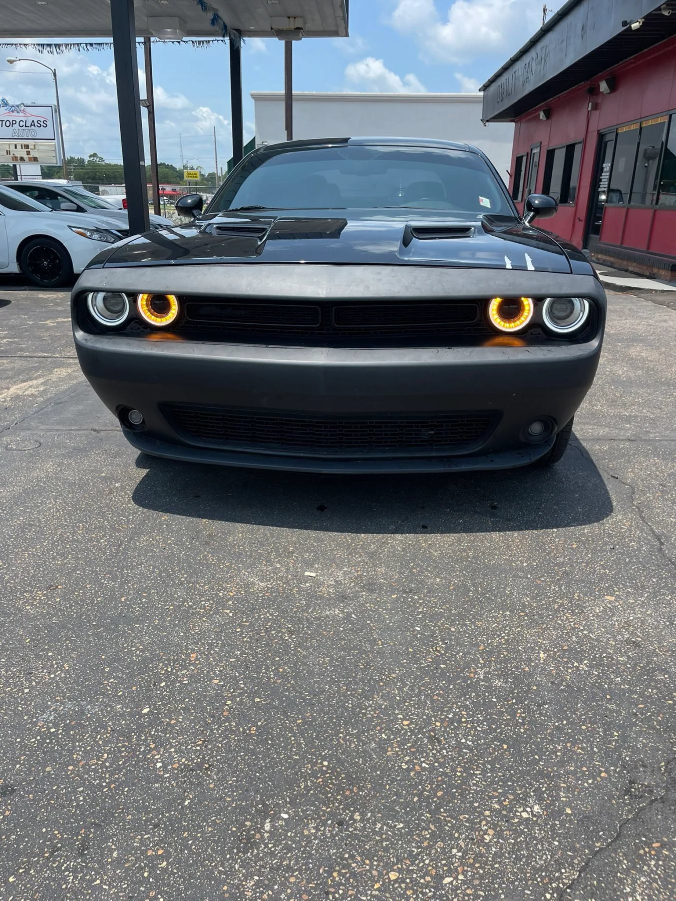 Used 2021 Dodge Challenger SXT w/ Blacktop Package RWD image 3