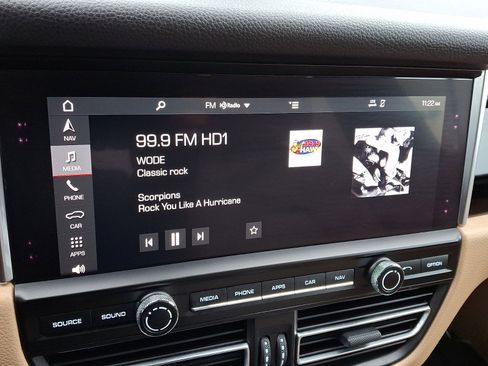 Used 2019 Porsche Macan image 18