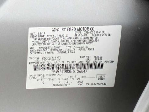 Used 2017 Ford Taurus SE FWD image 30