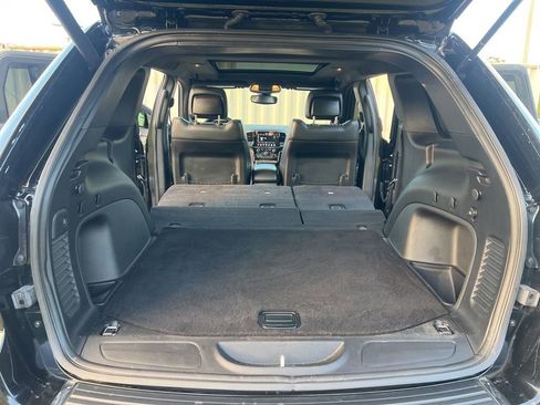 Used 2022 Jeep Grand Cherokee Limited image 36