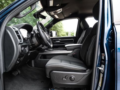 Used 2022 RAM 1500 Big Horn RWD image 43