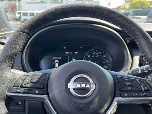 Certified 2023 Nissan Kicks SR w/ SR Premium Package FWD image 11