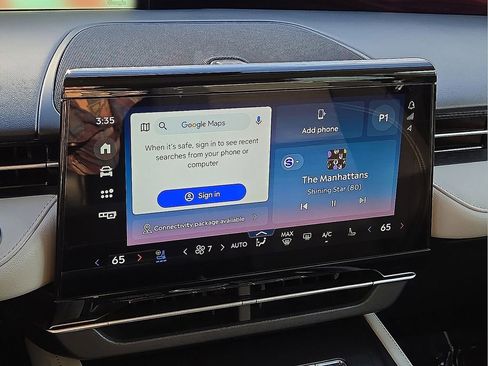 Used 2024 Lincoln Nautilus Reserve image 29