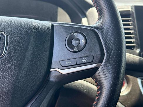 Certified 2022 Honda Passport TrailSport image 30