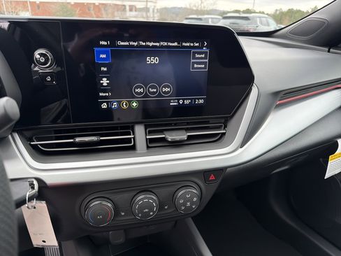 New 2026 Chevrolet Trax RS w/ Driver Confidence Package image 27