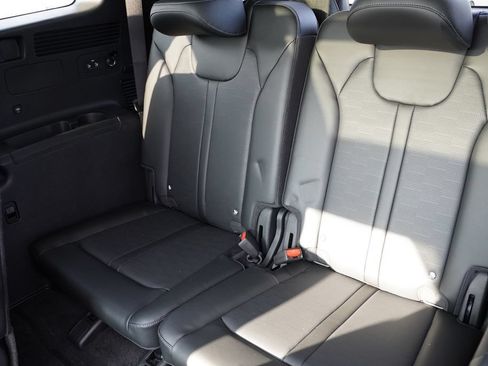 Certified 2026 Kia Sorento SX AWD/4WD image 23