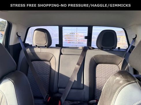 Used 2017 Chevrolet Colorado Z71 image 27