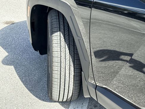 New 2026 Hyundai Tucson Limited image 32