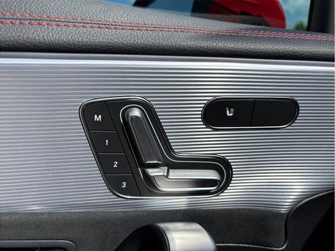 Used 2020 Mercedes-Benz CLA 250 image 19