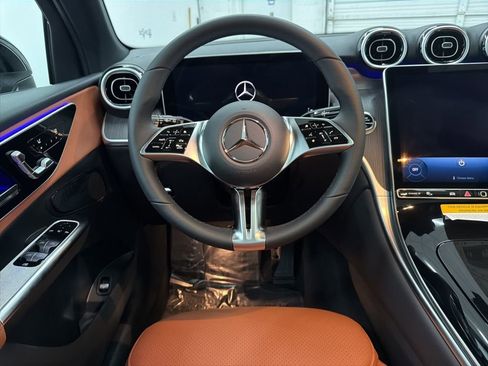 New 2026 Mercedes-Benz GLC 300 image 21