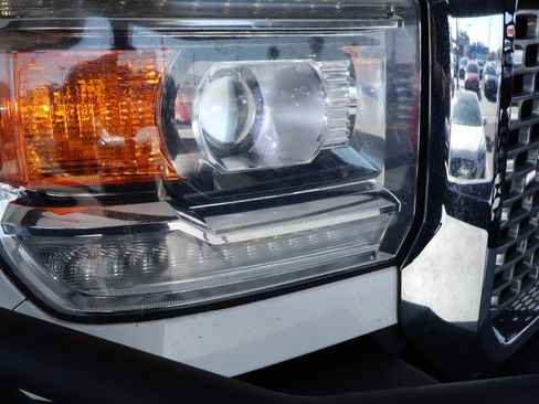 Used 2015 GMC Sierra 3500 Denali w/ Duramax Plus Package image 50