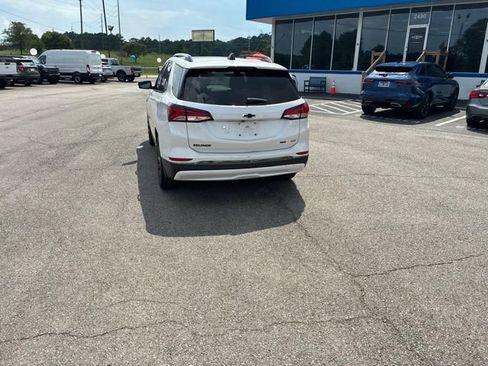 Used 2022 Chevrolet Equinox RS w/ RS Leather Package AWD/4WD image 34