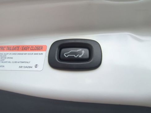 Used 2020 Mitsubishi Outlander SEL image 33