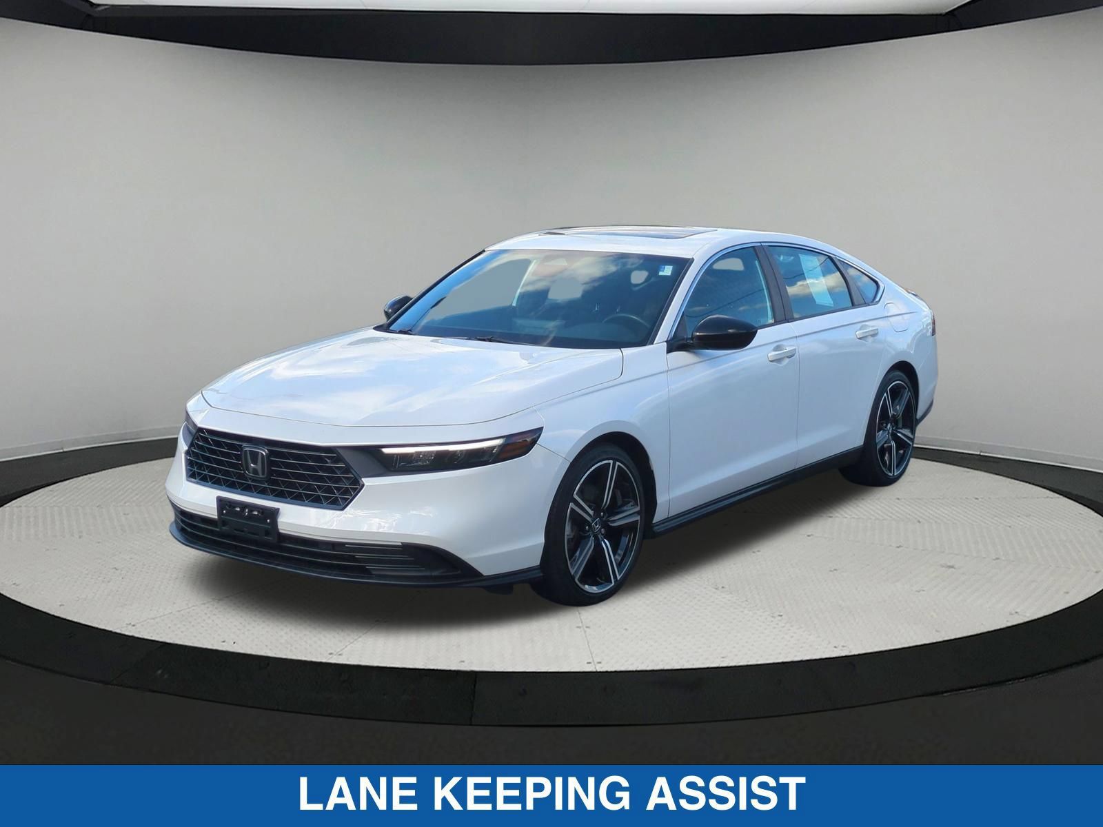 Used 2023 Honda Accord Sport image 8