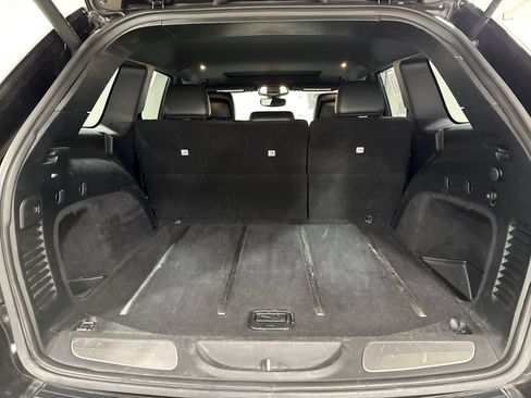 Used 2017 Jeep Grand Cherokee Limited AWD/4WD image 25