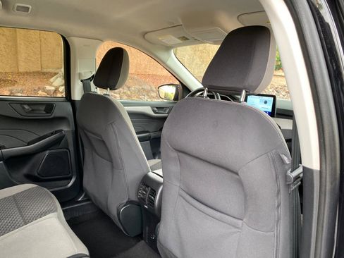 Used 2022 Ford Escape SE w/ Convenience Package FWD image 51