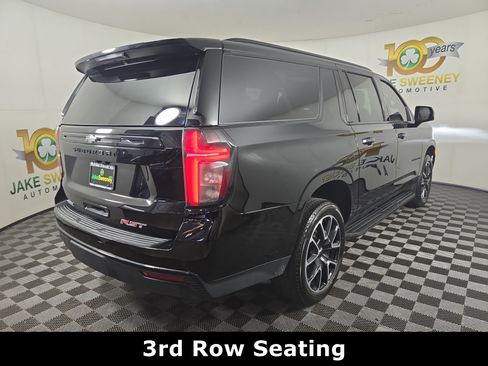 Certified 2024 Chevrolet Suburban RST w/ Luxury Package AWD/4WD image 9