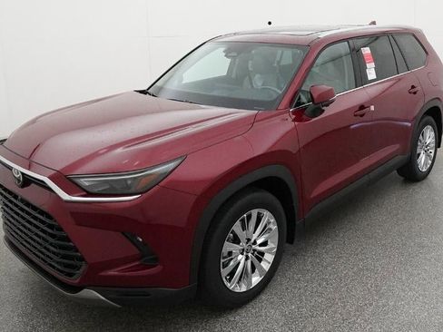 New 2026 Toyota Grand Highlander Platinum image 1