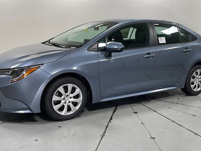 New 2025 Toyota Corolla LE
