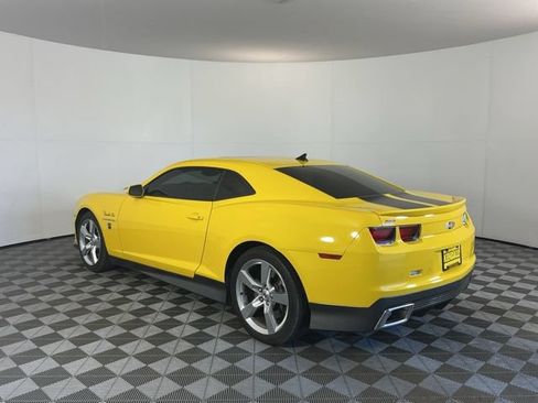 Used 2010 Chevrolet Camaro SS w/ LPO, Ground Effects Package RWD image 7