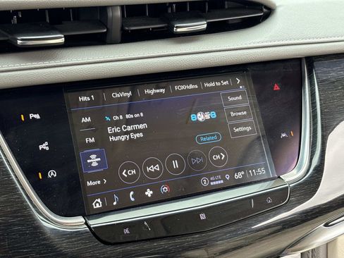 Used 2021 Cadillac XT6 Premium Luxury image 23