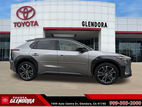 Used 2023 Toyota bZ4X AWD w/ Weather Package image 12