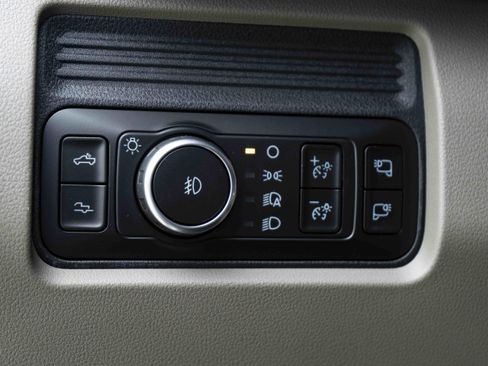 Used 2026 Ford F450 Platinum w/ Platinum Plus Package image 42