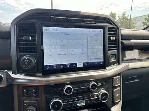 Certified 2022 Ford F150 Lariat AWD/4WD image 12