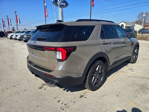 New 2026 Ford Explorer ST w/ Sun And Sound Package image 3