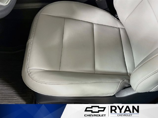 Used 2026 Ford Explorer Active w/ Active Comfort Package AWD/4WD image 19
