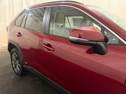 Certified 2024 Toyota RAV4 XLE Premium image 11