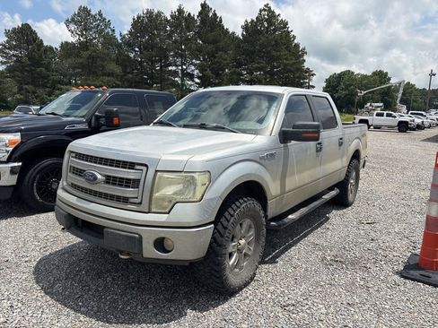 Used 2013 Ford F150 XLT w/ Luxury Equipment Group AWD/4WD image 8