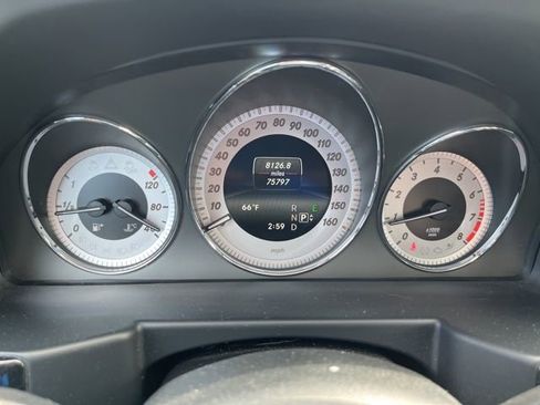 Used 2015 Mercedes-Benz GLK 350 2WD image 7